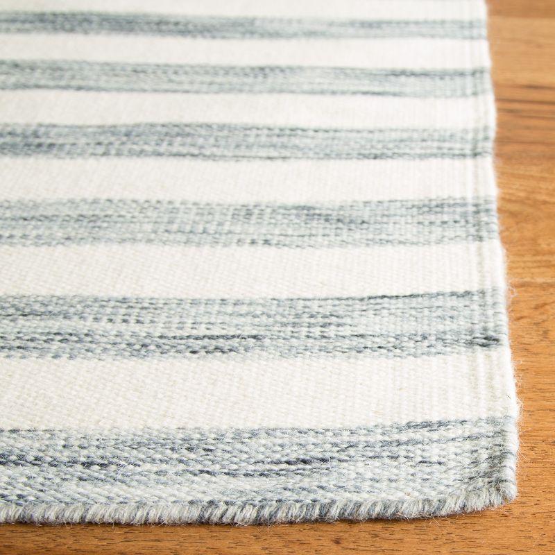 Dhurries DHU575 Hand Woven Area Rug - Grey/Ivory - 6'x9' - Safavieh.
