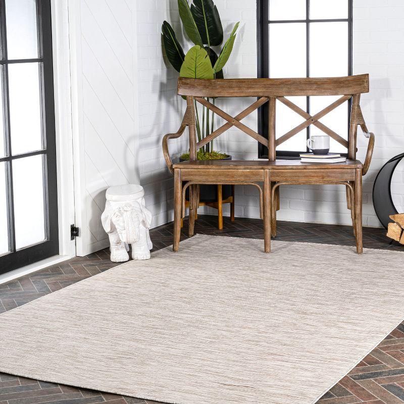 4'x6' Ethan Modern Flatweave Solid  Area Rug, Light Gray - JONATHAN Y