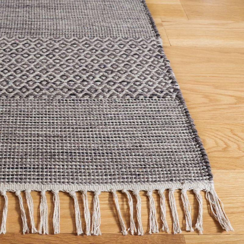 Ivory and Anthracite Geometric Handwoven Cotton-Wool Area Rug 8' x 10'