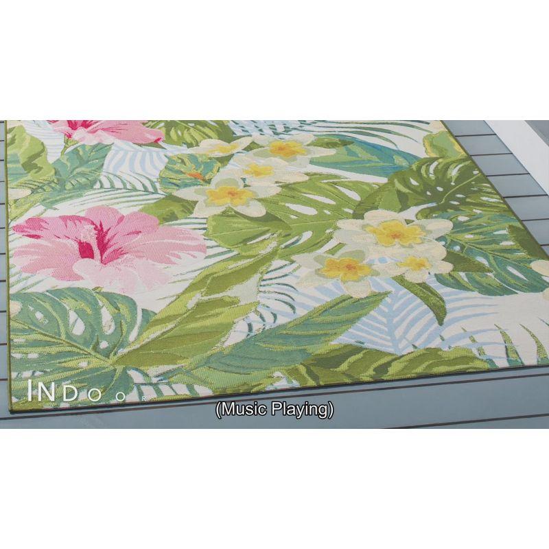 Barbados 500 BAR516 Power Loomed Indoor/Outdoor Area Rug - Green/Pink - 6'6"x9'4" - Safavieh