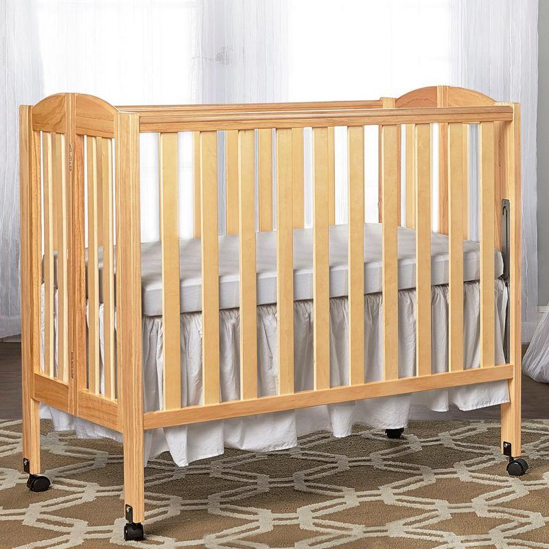 Dream On Me 2-in-1 Mini Convertible Portable Crib