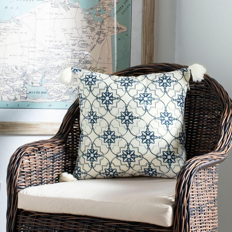 Mariella Pillow - White/Blue - 16"X16" - Safavieh