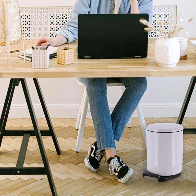 Evideco Soft Close Lid Round Metal Step on Trash Can Waste Basket  6-liters-1.6-gal.