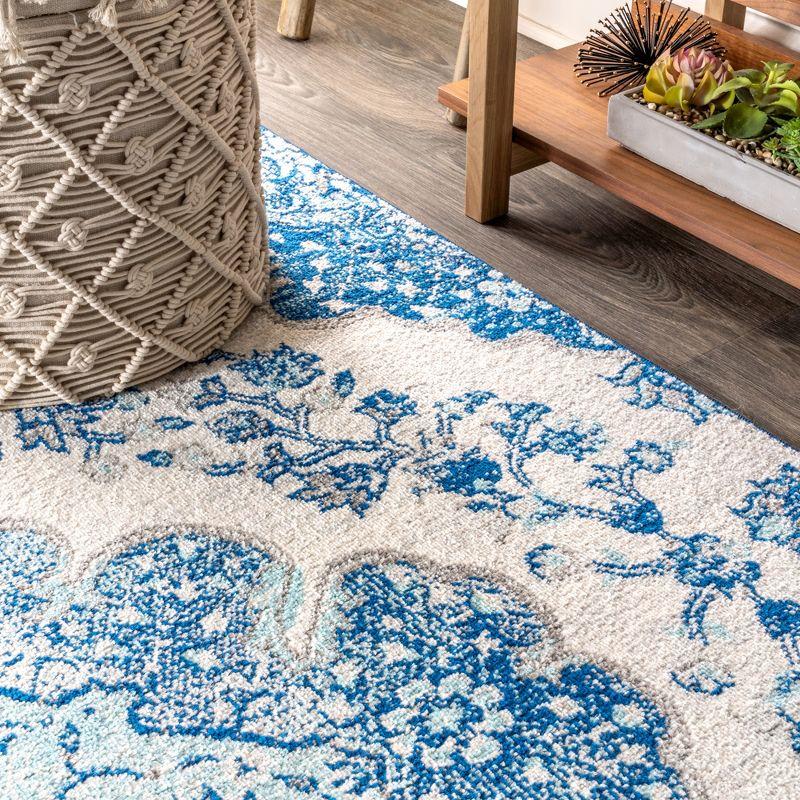 Reversible Cream/Blue Synthetic 4' x 6' Vintage Medallion Rug