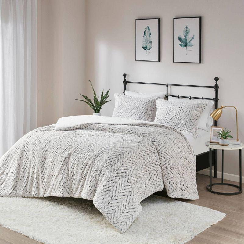 Adelyn Back Print Brushed Fur Duvet Cover Set