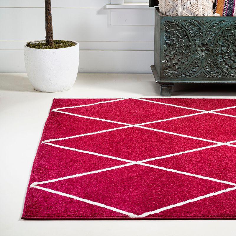 4'x6' Cole Minimalist Diamond Trellis Area Rug, Red/White - JONATHAN Y