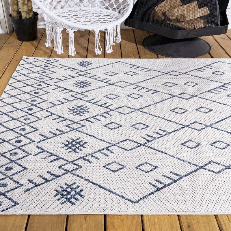 4'x6' Boho Moroccan Indoor/Outdoor Area Rug, Ivory/Navy - JONATHAN Y