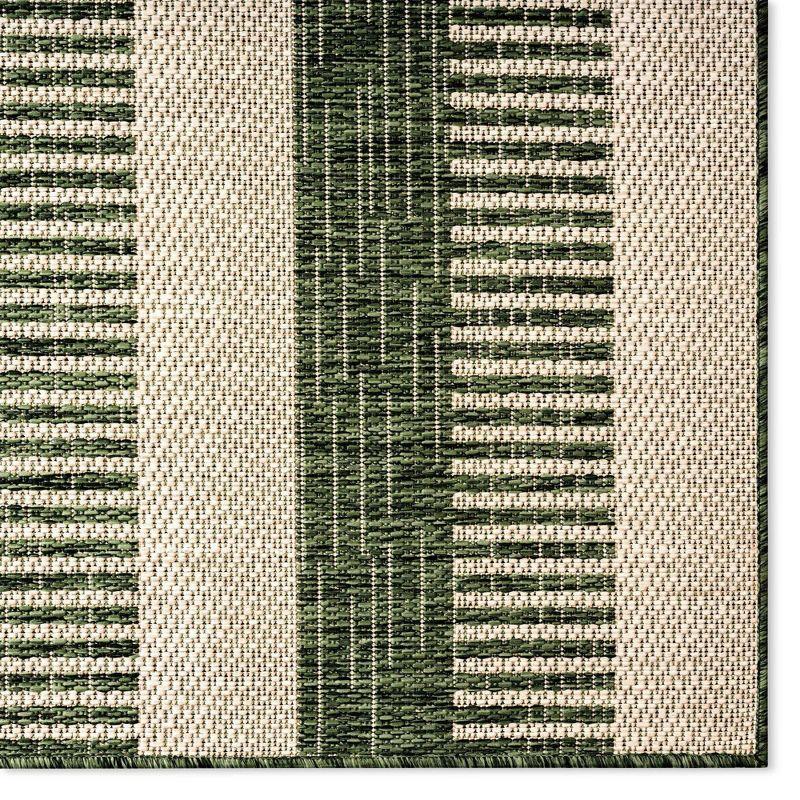 Nicole Miller Striped Light Green/Ivory Indoor / Outdoor Area Rug