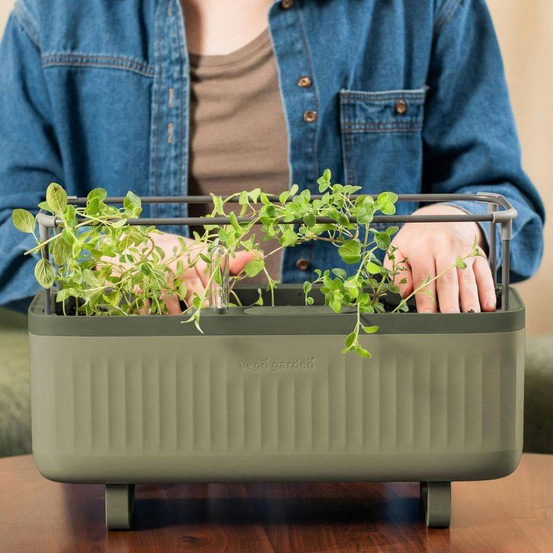 Vego Garden Mini Herb Plastic Outdoor Pot Planter with Trellis