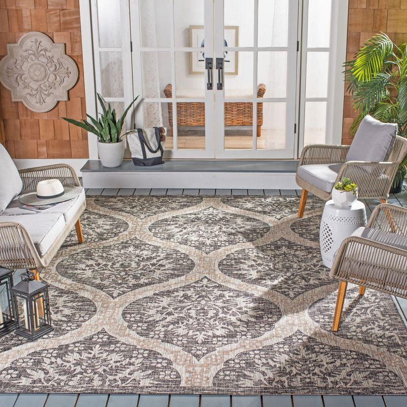 Courtyard Black/Grey 8' x 11' Synthetic Damask Area Rug