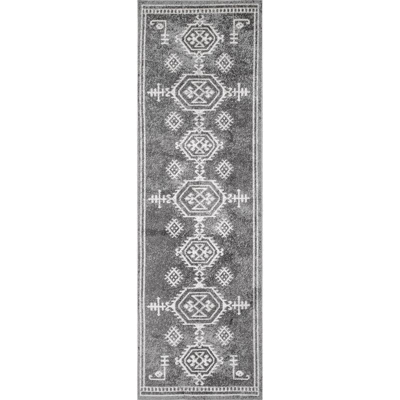 Nuloom Kyleigh Machine Washable Southwestern Indoor Area Rug