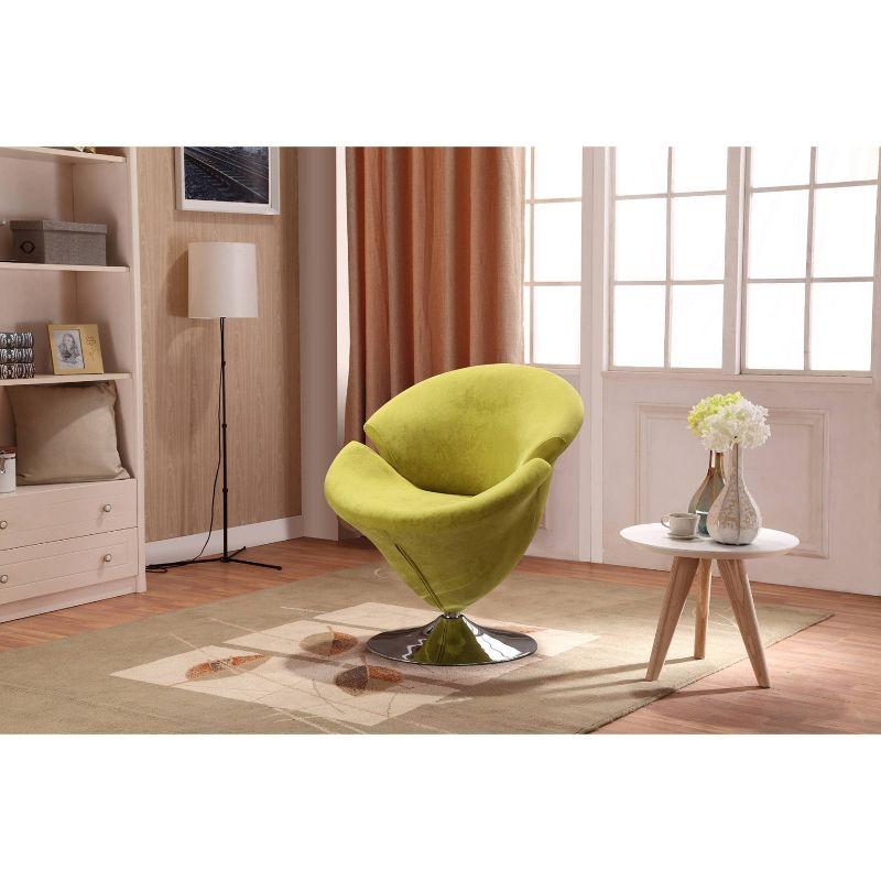 Everly Quinn Aanayah Velvet Swivel Barrel Chair