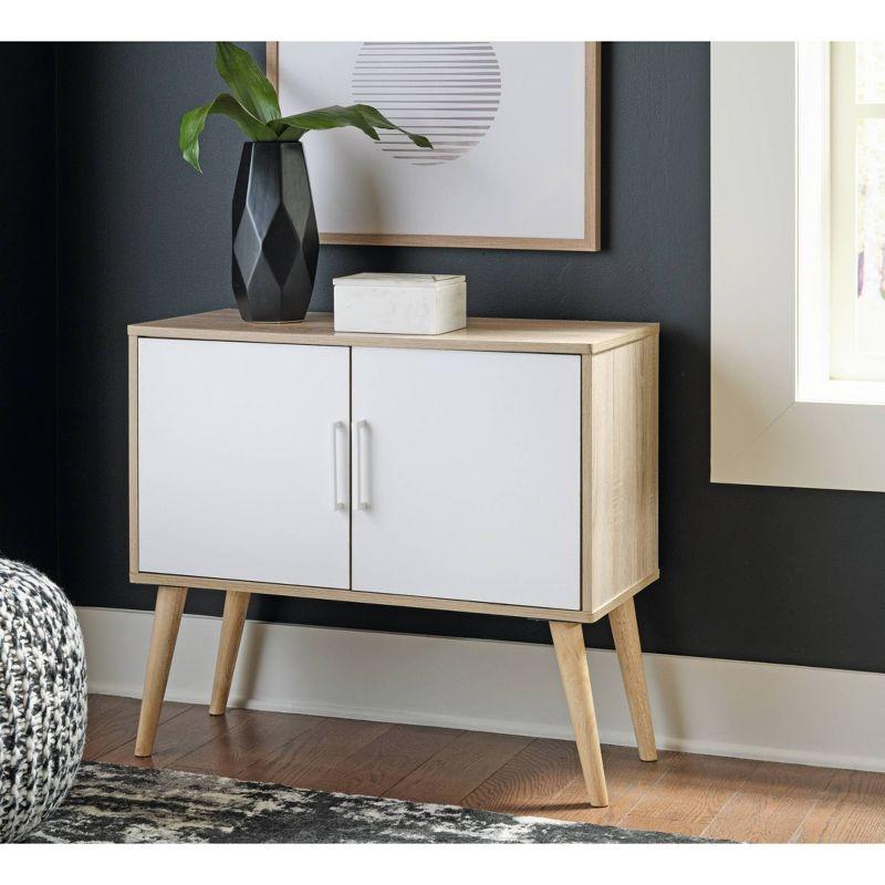 Orinfield 2 - Door Accent Cabinet