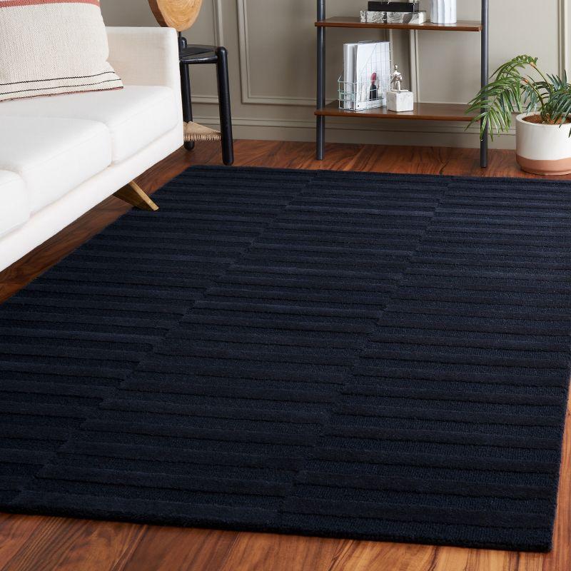 Ebony Charcoal Handmade Tufted Wool 5' x 8' Area Rug