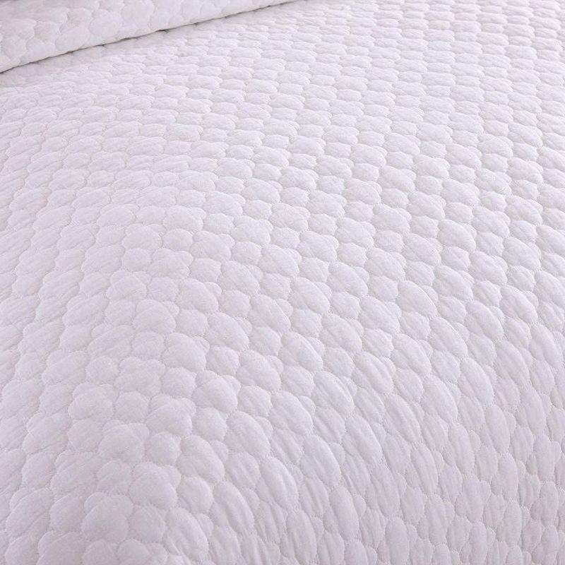 MarCielo WhiteCT Quilt Peony Cotton Geometric Shapes Quilt Set