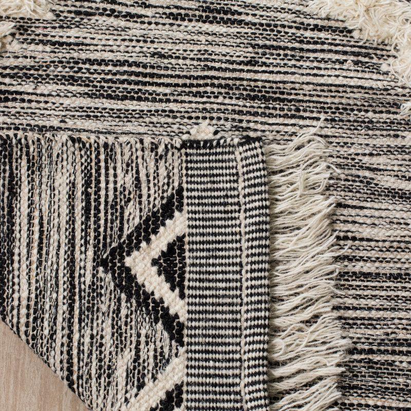 Kenya KNY906 Hand Knotted Accent Rug - Black/Ivory - 2'3"x4' - Safavieh.