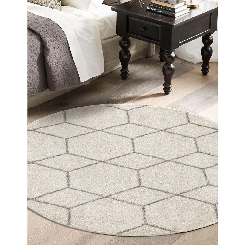 Ivory and Gray Round Trellis Synthetic Area Rug