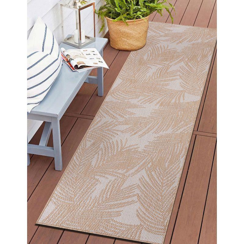 World Rug Gallery Contemporary Distressed Leaves Textured Flat Weave Indoor/Outdoor Area Rug - NATURAL 2'x7'