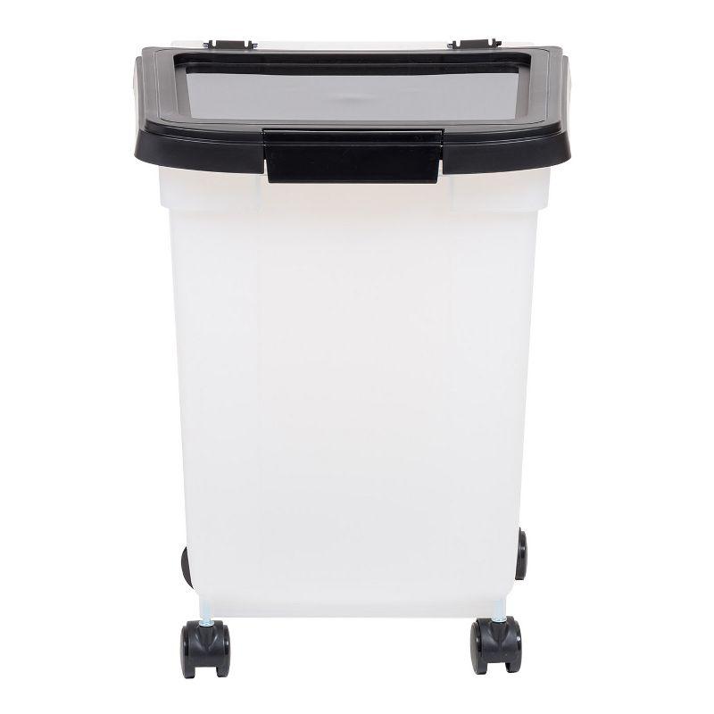 IRIS USA, Inc. Plastic Food Storage Container