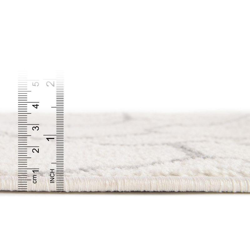 Unique Loom 6' 0 x 6' 0 Trellis Frieze Geometric Ivory Area Rug