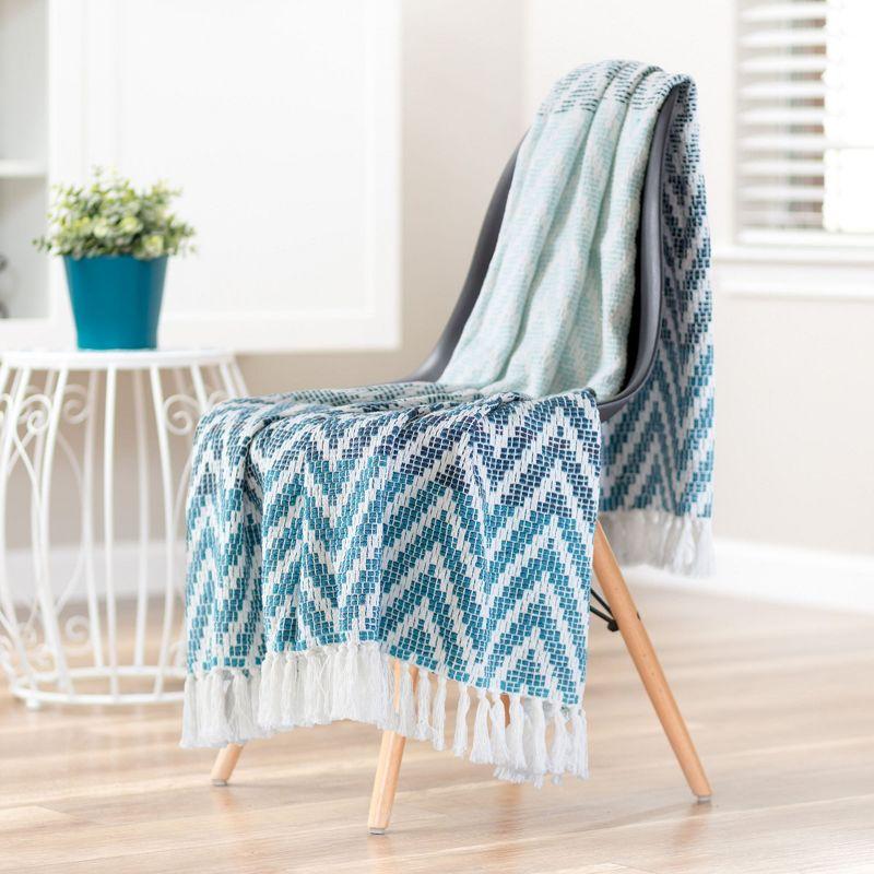 Chanasya Grid Chevron Cotton Throw Blanket With Tassels