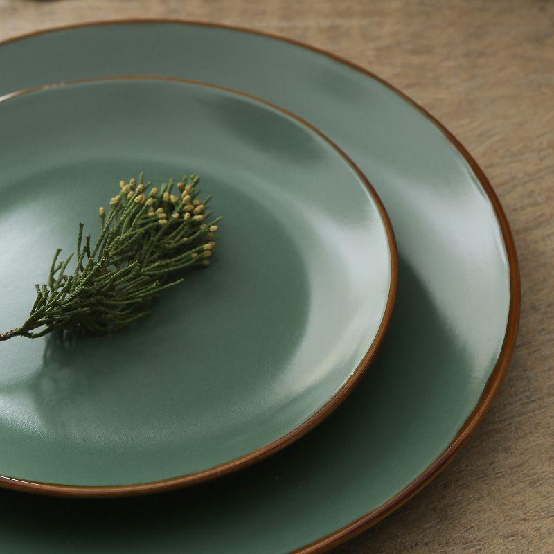 Brasa 32-Piece Dinnerware Set Stoneware