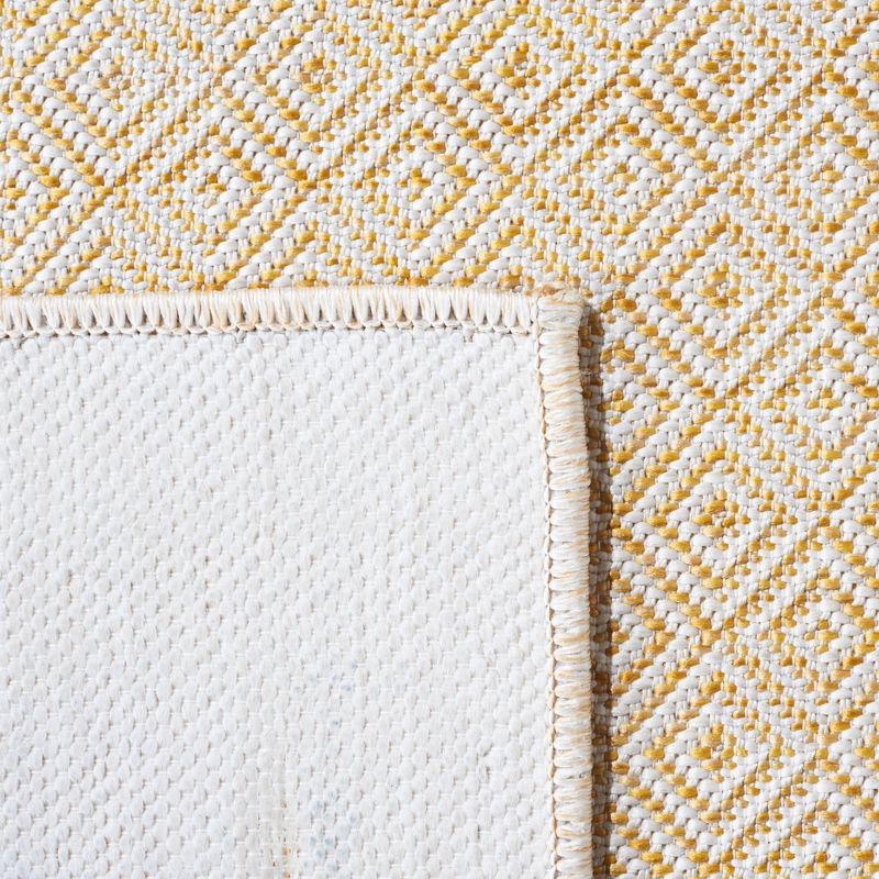 Hampton HTN230 Indoor/Outdoor Machine Made Area Rug - 6'5"x6'5" - Yellow - Safavieh