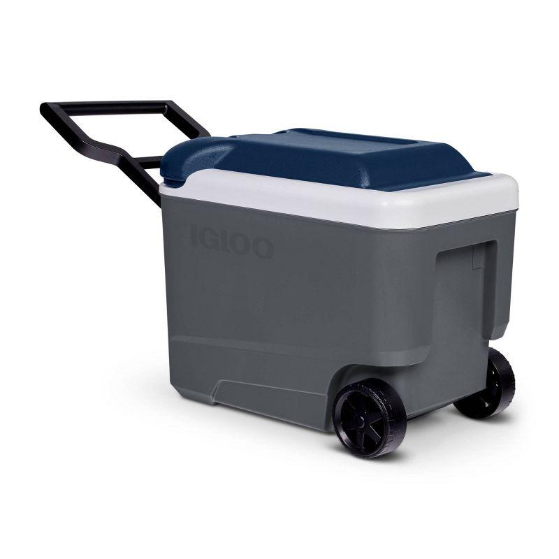 Igloo MaxCold 40qt Rolling Cooler - Carbonite