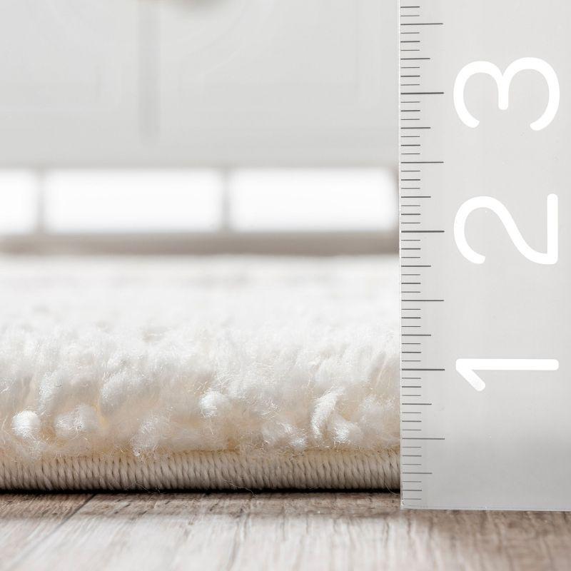 Nuloom Jocelyn Diamond 2x3 Accent Shag Indoor Area Rug for Living Room Bedroom Dining Room Nursery Entryway, Off White/Ivory