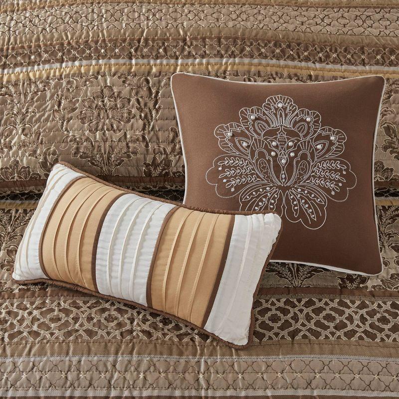 6 Piece Jacquard Quilt Set with Throw Pillows