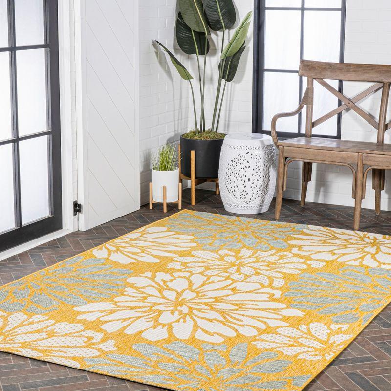 Reversible Gray Floral Synthetic 3x5 Area Rug