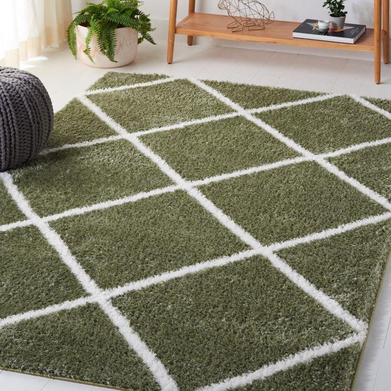 Sage and White Geometric Shag Rectangular Area Rug 6'7" x 8'7"