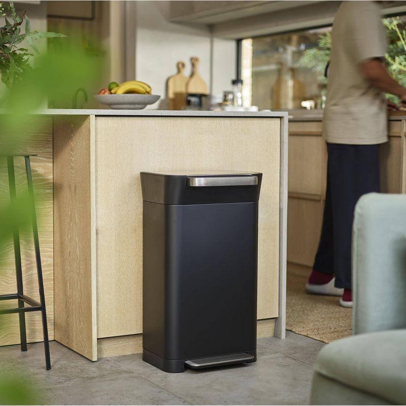 Joseph Joseph Titan 30L Indoor Step Trash Can - Carbon Black