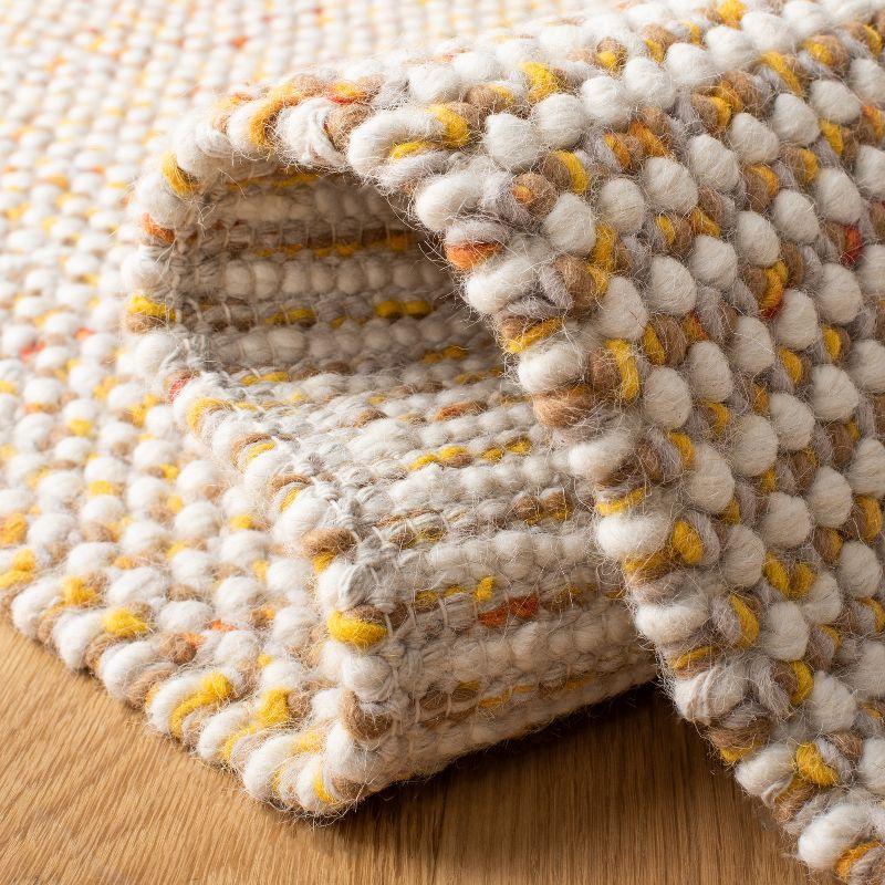 Vermont VRM401 Hand Woven Area Rug - Ivory/Gold - 4'x6' - Safavieh.