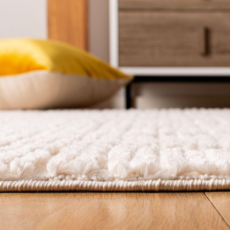 Marrakesh MRK517 Power Loomed Indoor Runner Rug - Beige - 2'2"x6' - Safavieh
