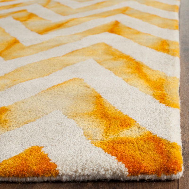 Dip Dye DDY715 Hand Tufted Area Rug  - Safavieh