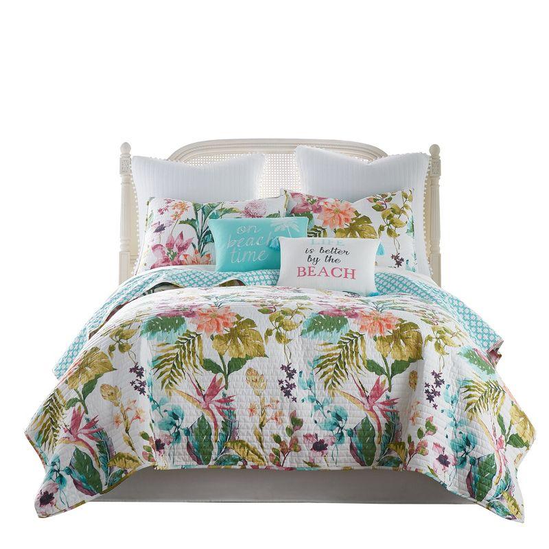 Malana Twin White Cotton Reversible Quilt and Sham Set