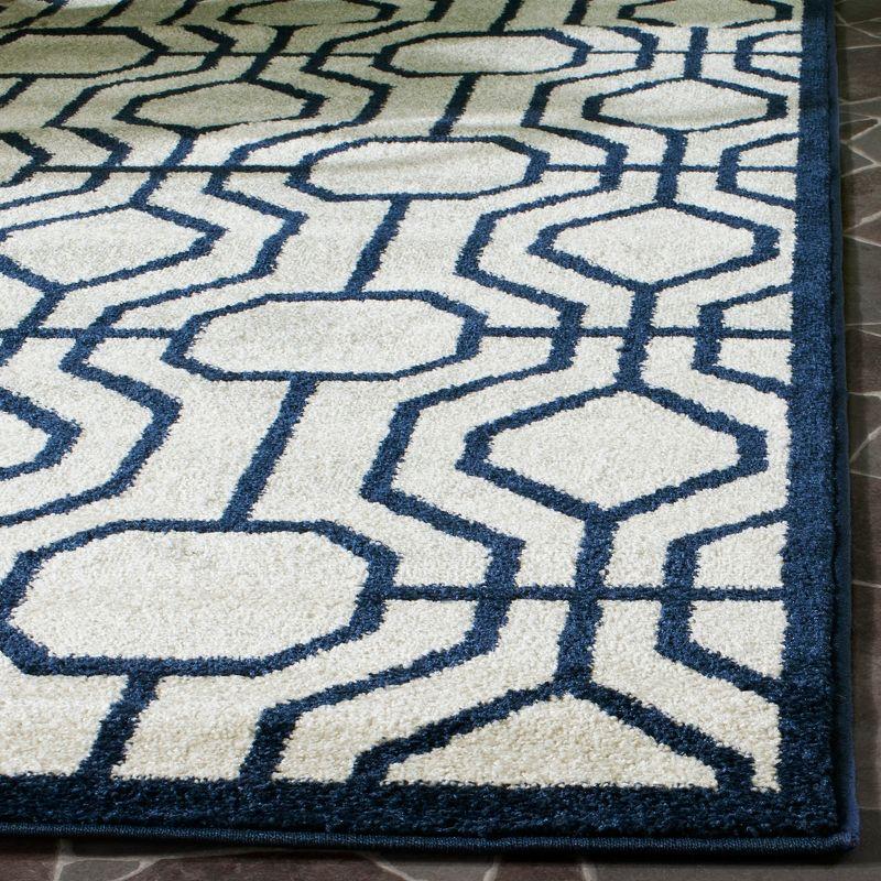 Ivory & Navy 6' x 9' Hand-Knotted Cotton Blend Easy-Care Area Rug