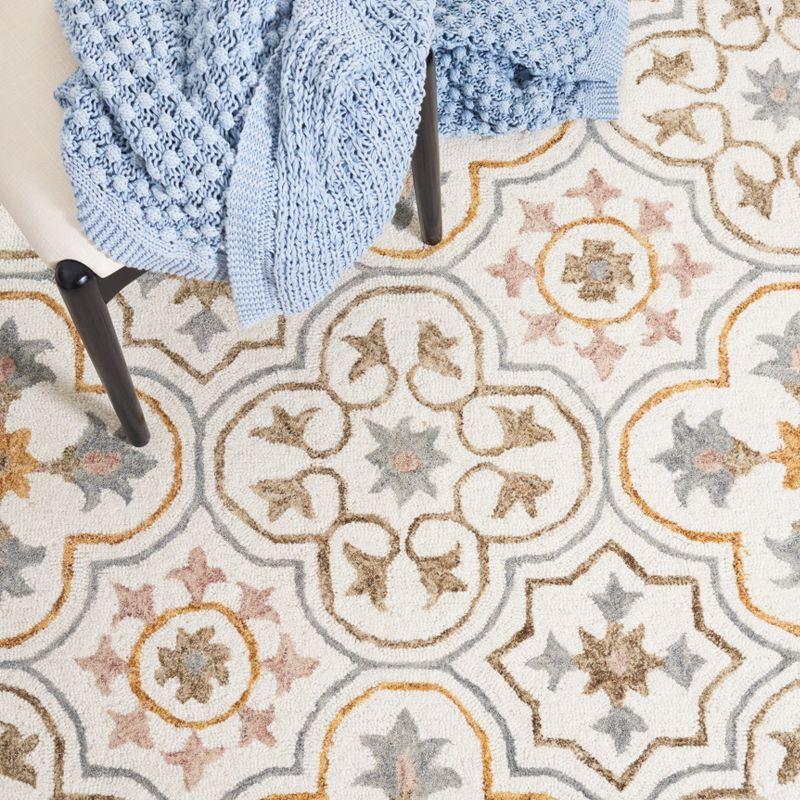 Micro-Loop MLP381 Hand Tufted Indoor Area Rug - Ivory/Grey - 5'x5' - Safavieh