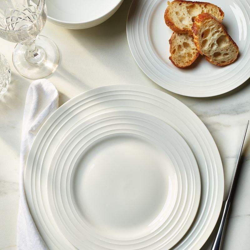 White Porcelain Swirl Design 16-Piece Dinnerware Set