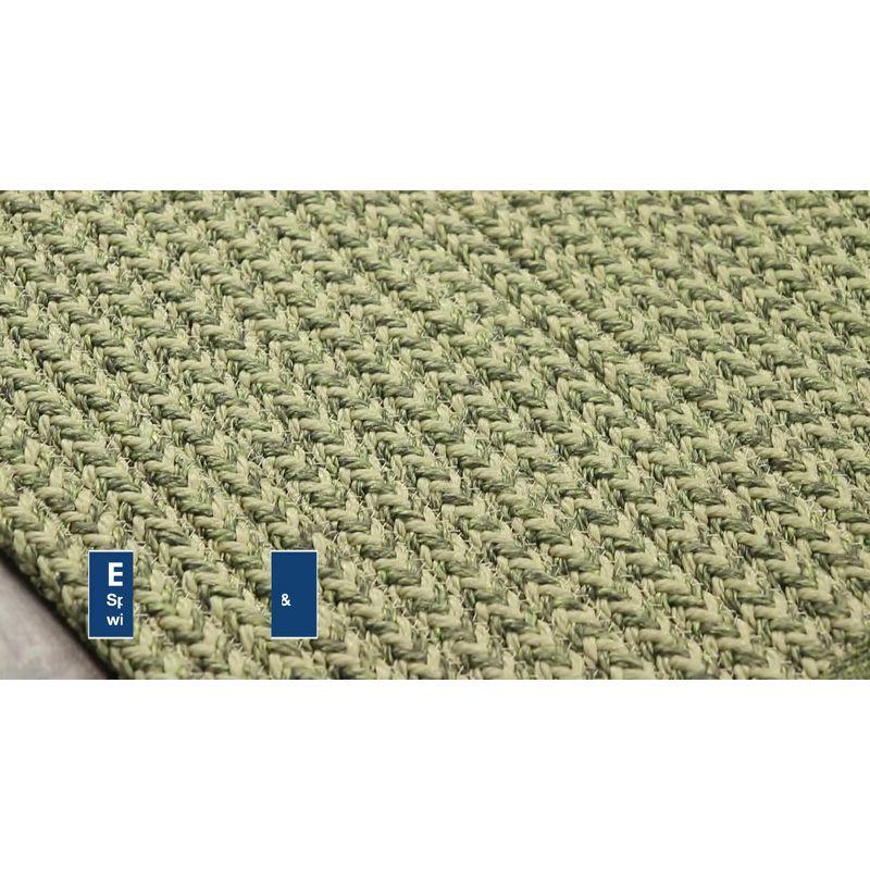 Handmade Braided Green Synthetic Reversible Area Rug 42"x5"