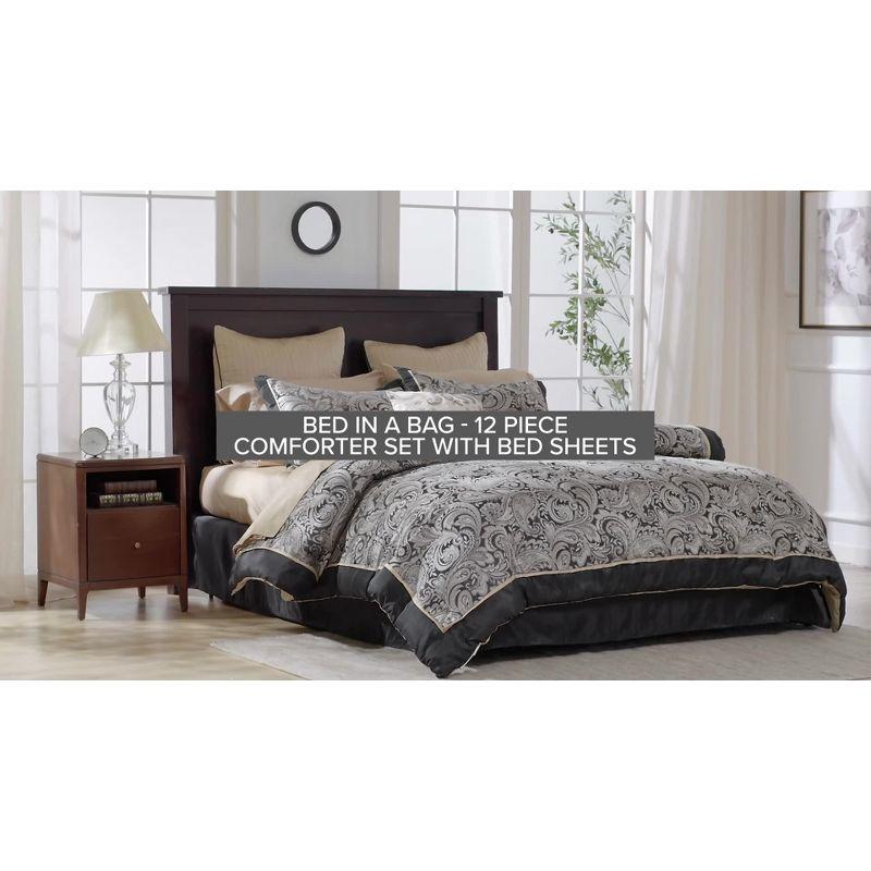 Aubrey 5 Piece Jacquard Bedspread Set with Throw Pillows