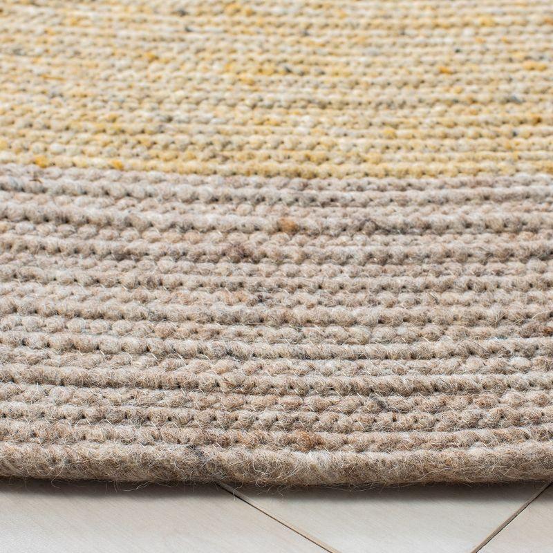 Braided BRD908 Hand Woven Area Rug - Gold/Beige - 5' round - Safavieh.