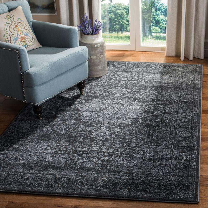 Carnegie CNG631 Power Loomed Area Rug - Dark Grey/Cream - 4'x6' - Safavieh.