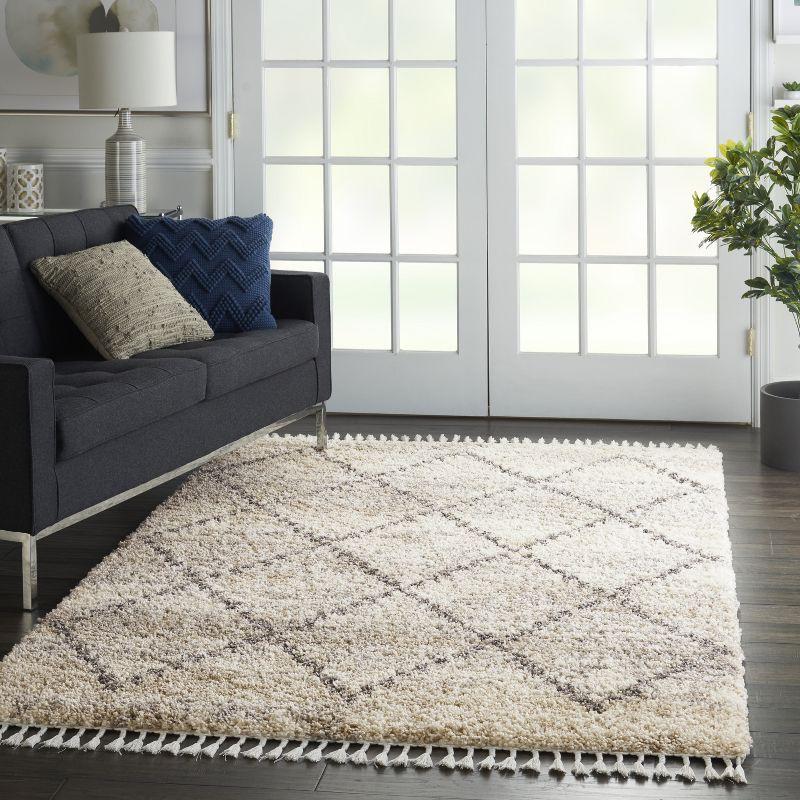 Scandinavian Diamond Shag Ivory/Grey Synthetic 4' x 6' Area Rug