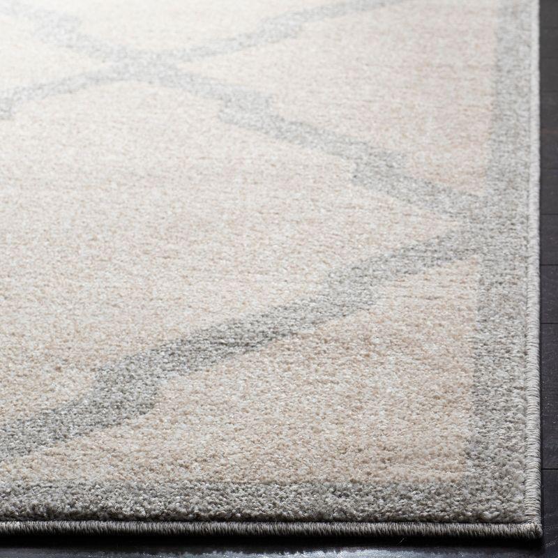 Amherst AMT421 Power Loomed Indoor Area Rug - Beige/Light Grey - 7'x7' - Safavieh