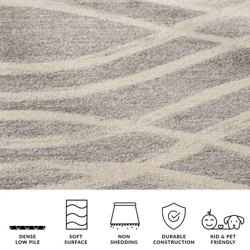 Adirondack ADR125 Non-Shedding Power Loomed Indoor Runner Rug - Grey/Cream - 2'6"x16' - Safavieh