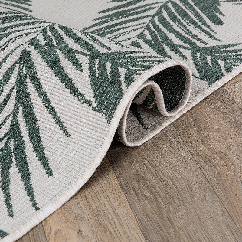 World Rug Gallery Nature Inspired Floral Leaves Reversible Indoor/Outdoor Area Rug