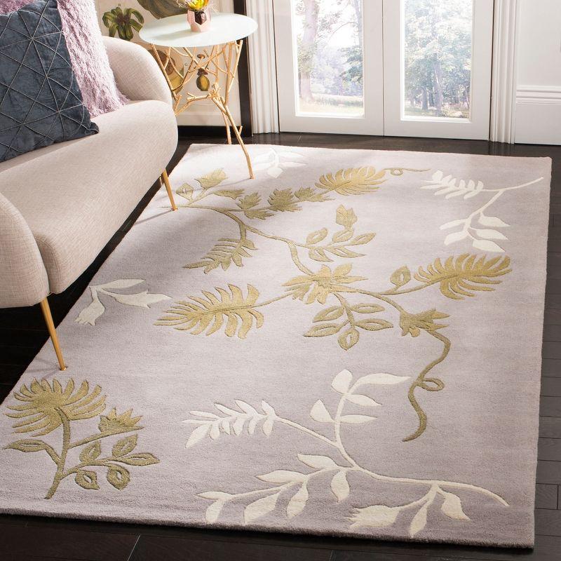 Soho SOH313 Hand Tufted Area Rug  - Safavieh