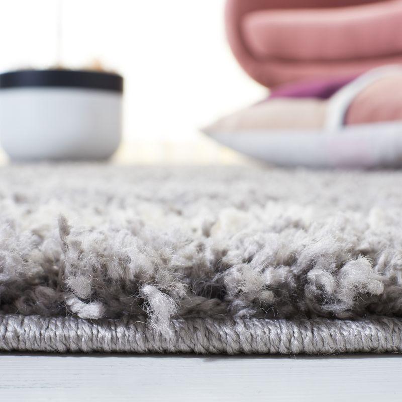 Venus Shag VNS604 Power Loomed Accent Rug - Grey/Ivory - 2'7"x5' - Safavieh.